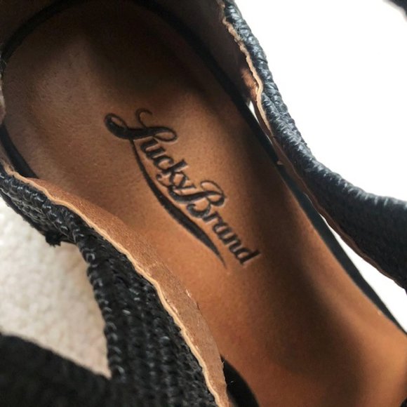 SALE 2 for $26 / 3 for $33 Lucky Brand Strappy Gladiator Ankle Sandals, Size 6.5 - Picture 7 of 11